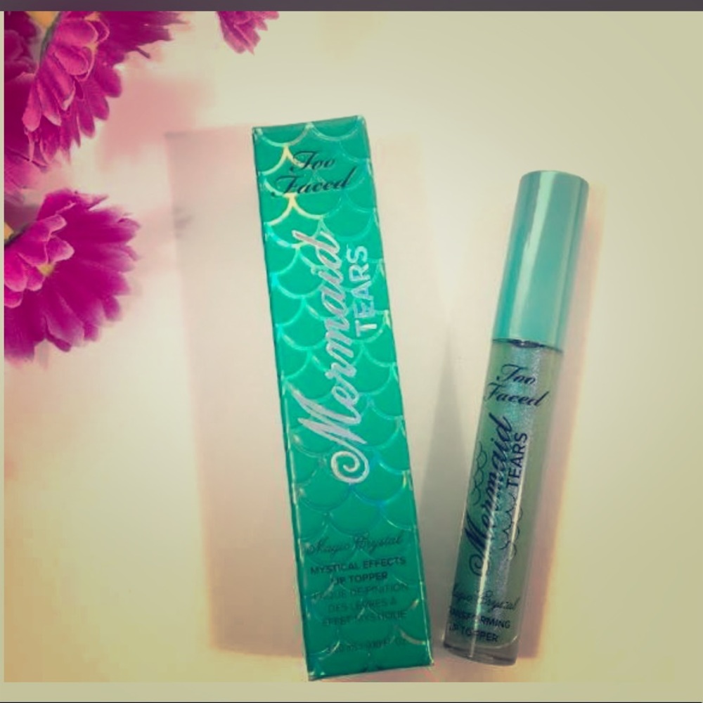 Too Faced Mermaid Tears Transforming Lip Topper